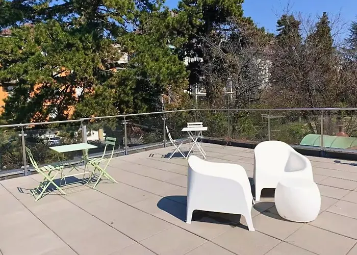 Modern Smart With Prime Center Location - Al9 * Lausanne